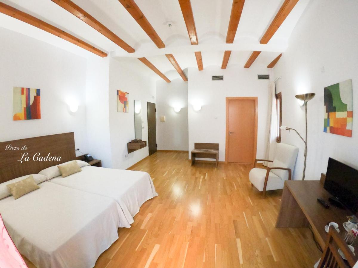 Hotel Baron Andilla Valdealgorfa Kültér fotó