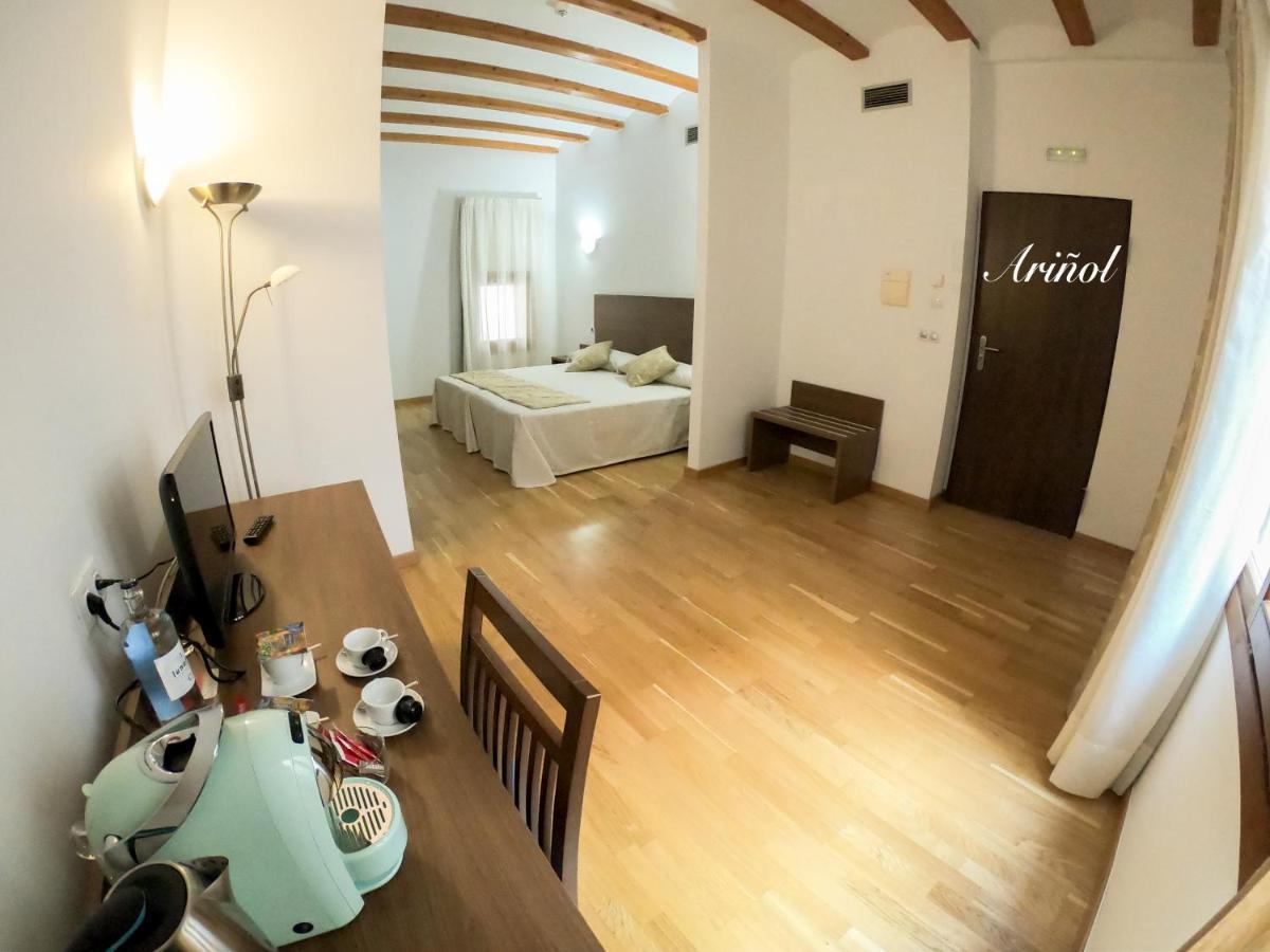 Hotel Baron Andilla Valdealgorfa Kültér fotó