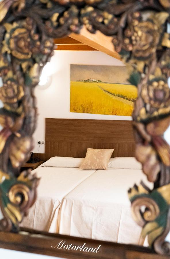 Hotel Baron Andilla Valdealgorfa Kültér fotó