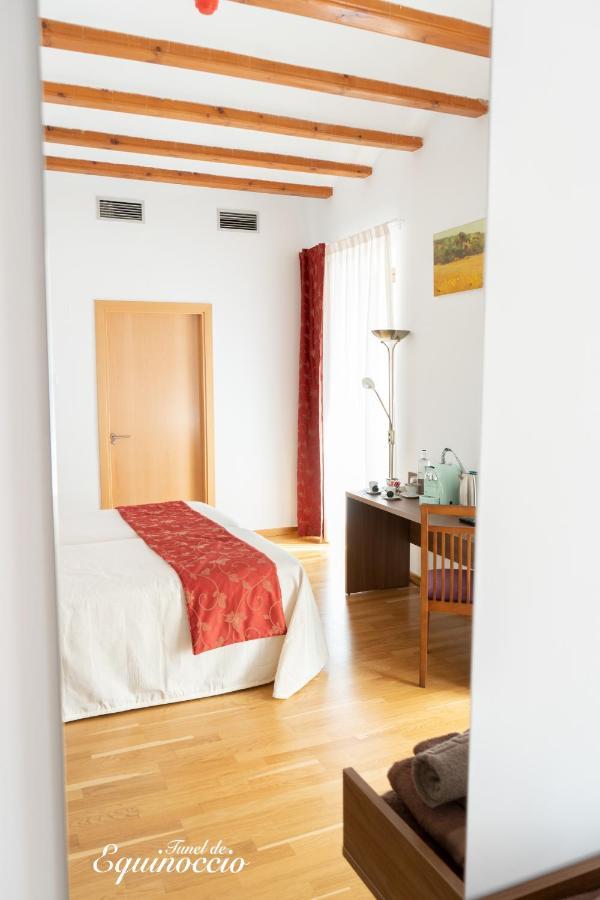 Hotel Baron Andilla Valdealgorfa Kültér fotó