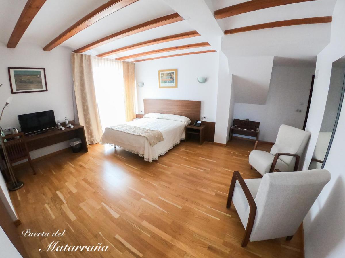 Hotel Baron Andilla Valdealgorfa Kültér fotó