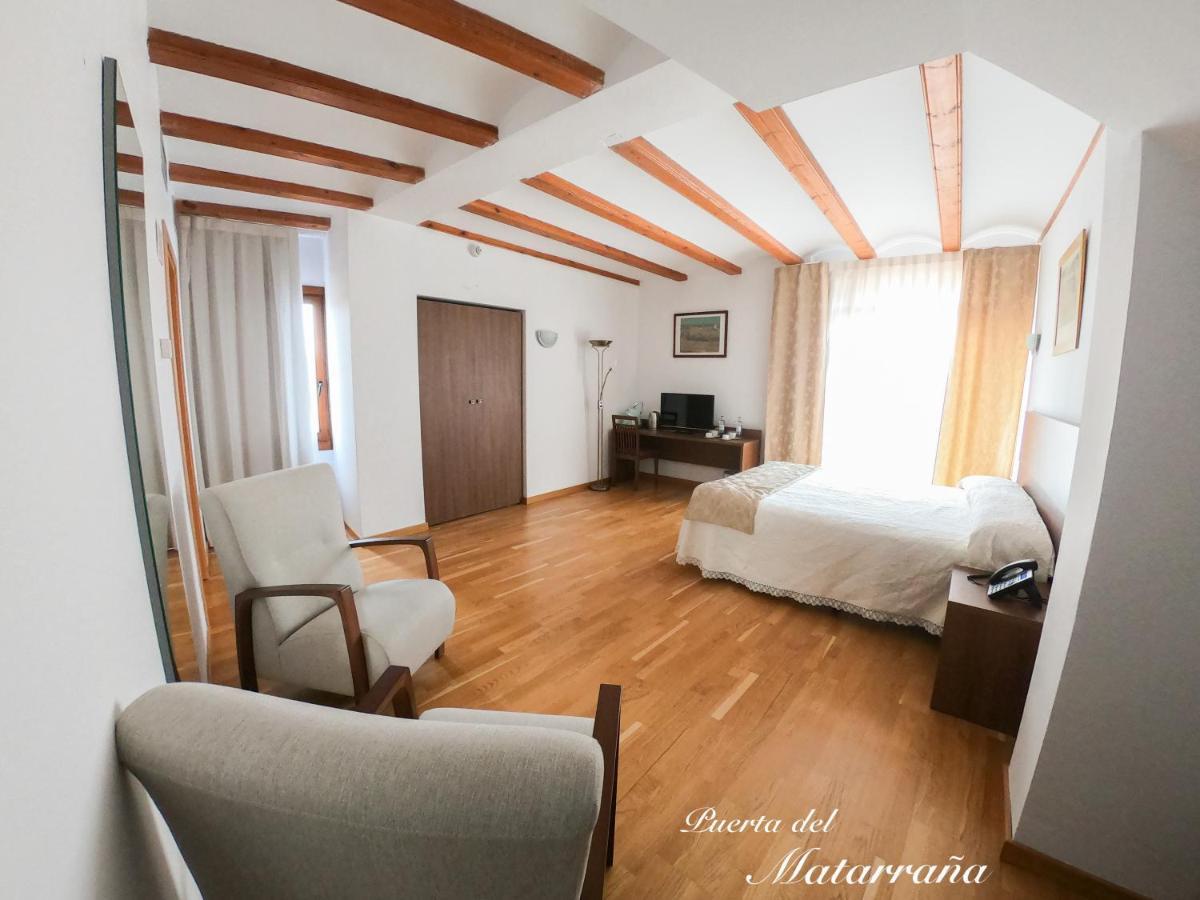 Hotel Baron Andilla Valdealgorfa Kültér fotó